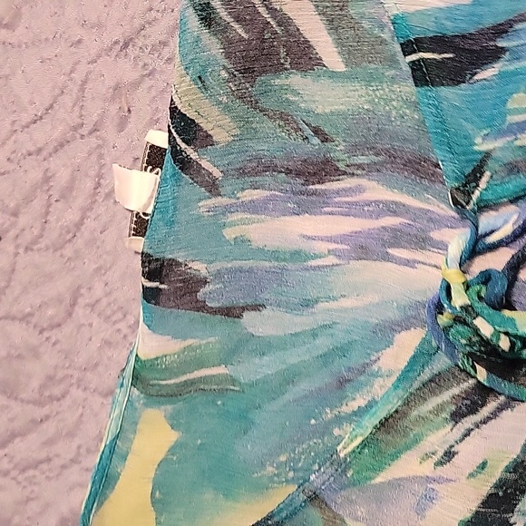 Cache sheer multicolored scoop shirt with crystal beads ties gathered low waist - Picture 8 of 9